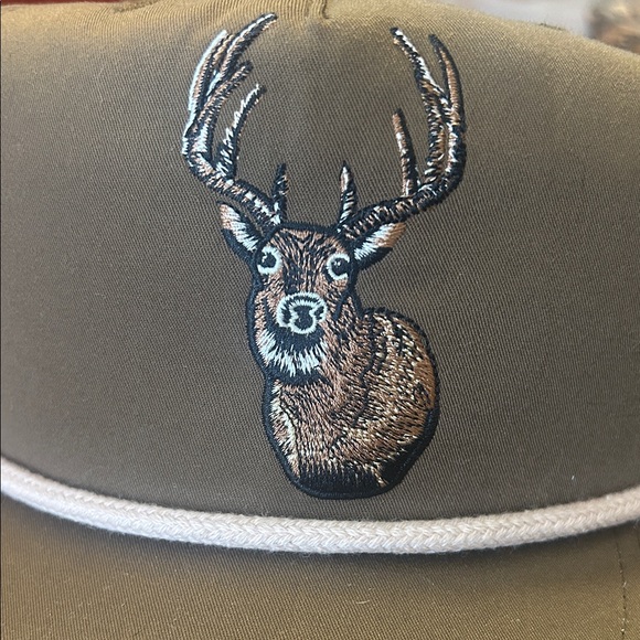 Brown Deer Embroidered Cap - Picture 7 of 7